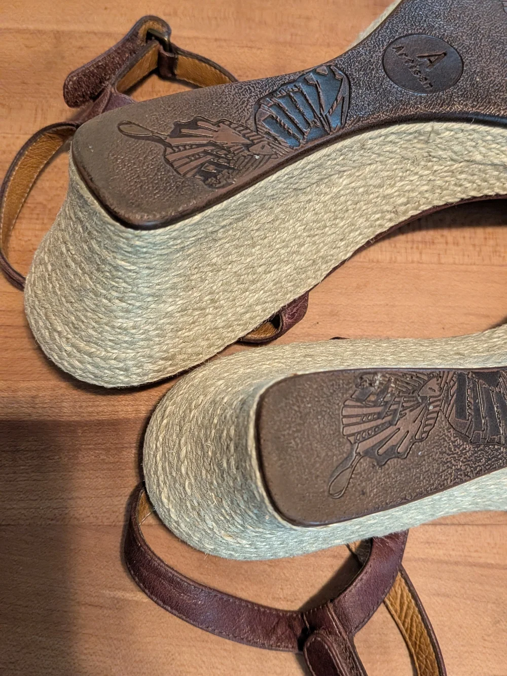 Clarks Artisan Collection Women’s Leather Espadrille Wedge Sandals Brown Black 9